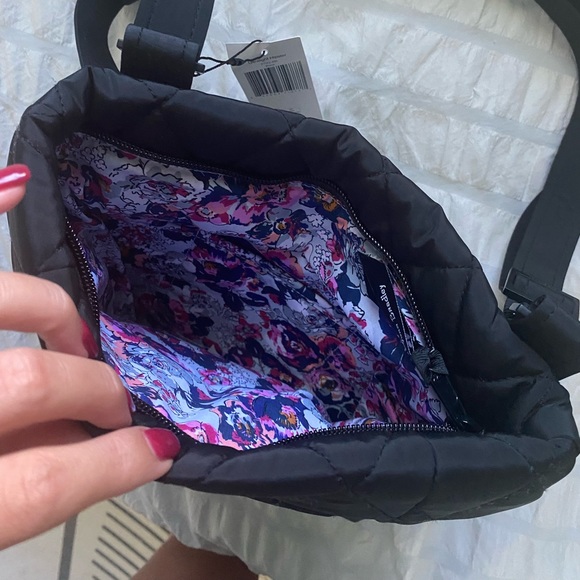 Vera Bradley Women’s Black Purse - Picture 9 of 11